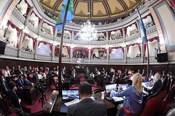 Juraron veintitrés senadoras y senadores electos en Sesión Preparatoria 