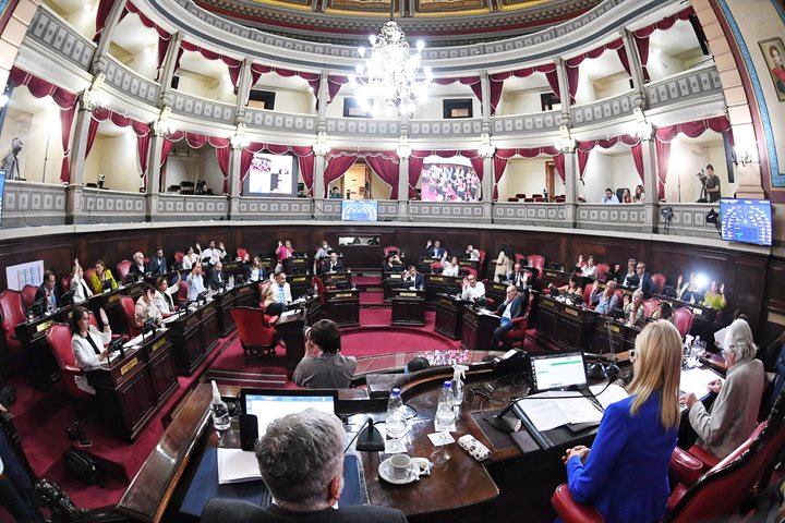 La Legislatura bonaerense aprobó el Presupuesto 2023 y la Ley Impositiva