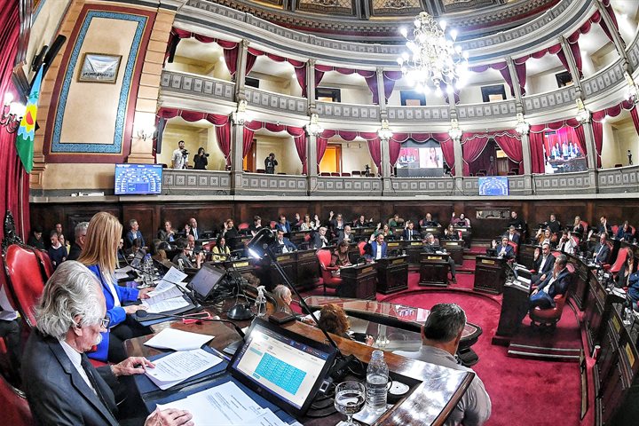 El Senado bonaerense prorrogó las Emergencias para empresas recuperadas 