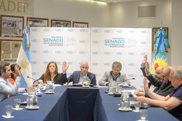 Transporte, Puertos e Intereses Marítimos