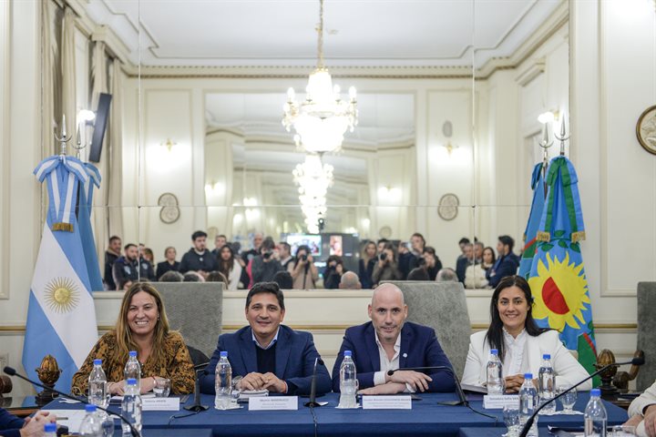 Comisión de Transporte, Puertos e Intereses Marítimos